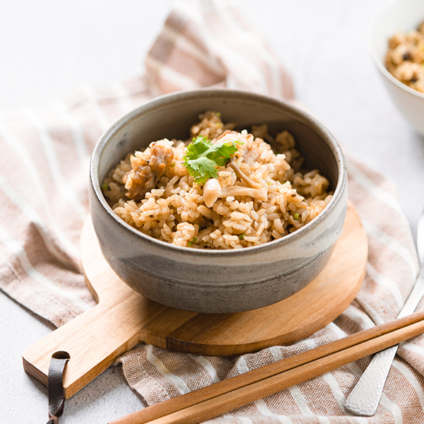 鮮菇奇亞籽雞肉燉飯圖片